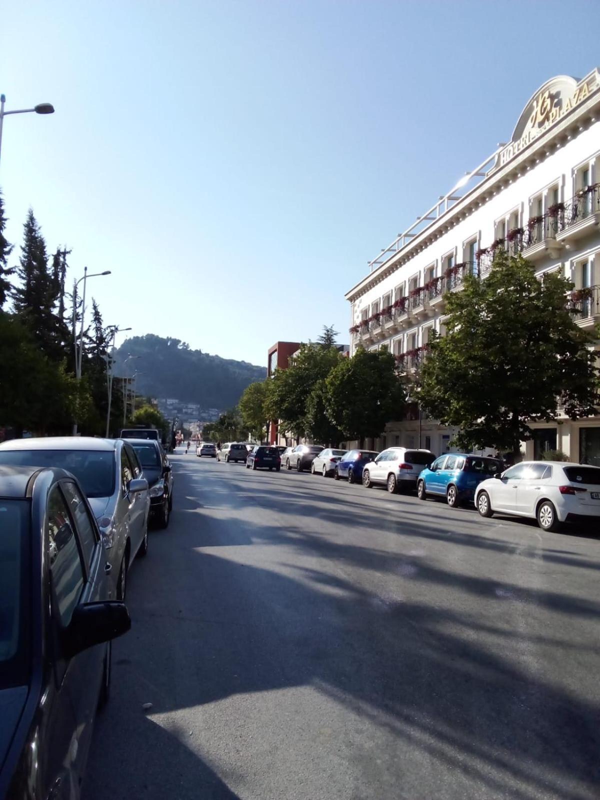 Vilma Apartment Berat Bagian luar foto